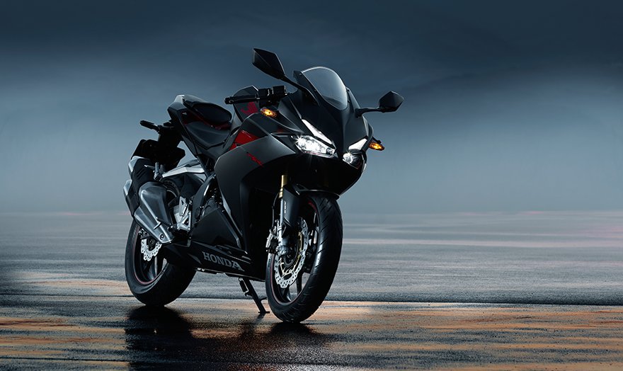 Honda Bike ホンダ バイク 8 19 渋谷modiで バイクが 好きだ キャンペーンと題した レブル250 Cbr250rr のまたがり体験イベント開催 スタッフに バイクが 好きだ の合言葉を伝えると両日先着25名にウイングtシャツプレゼント