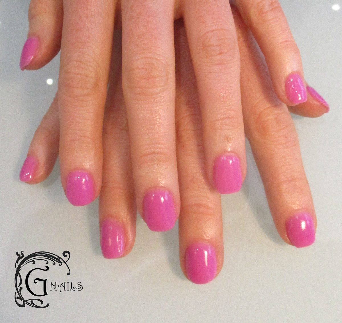 GNicheArt's tweet photo. #GNails #YoungNailsUK #YNProducts #Edinburgh #Cowgate #BookInNow #CaptionConversion #PrettyNPink #EdFringe17 #EdinburghFestival #Fringe2017 https://t.co/wnQOy11QGS