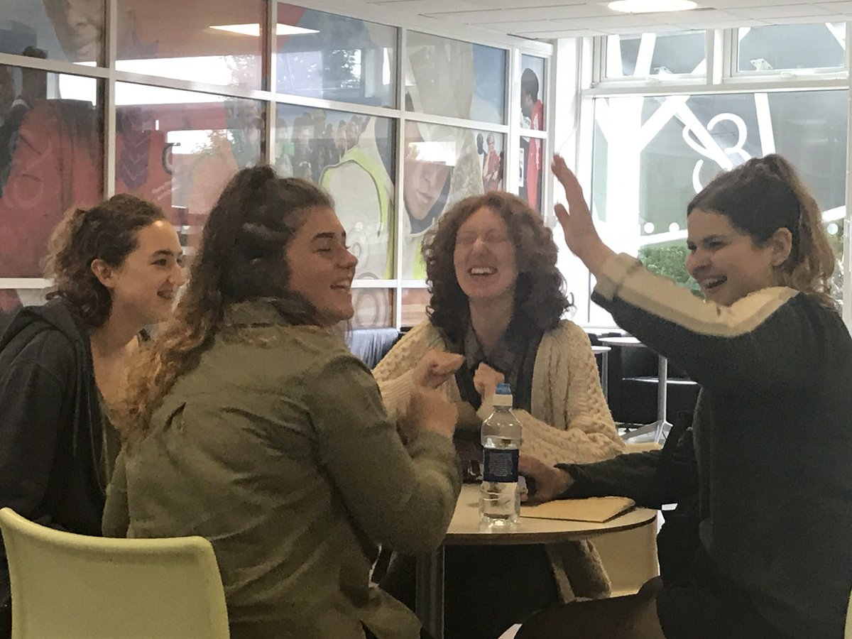 SaboohiFamili's tweet photo. #alevelresultsday2017 @EppingForestCol Good luck one and all.Don't forget to register yr interest 4 #FlyingStart #remarkablesuccess #EFCWay https://t.co/HUMMCB8U3Q