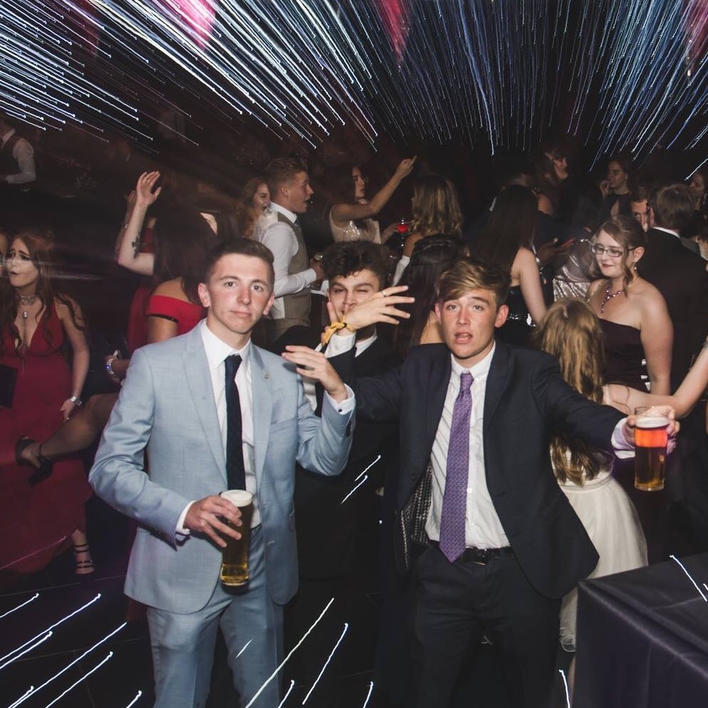 keatonjb_'s tweet photo. My hero, my mate. #NewProfilePic #PromKings @bassindale_ https://t.co/UU83tUbZvy