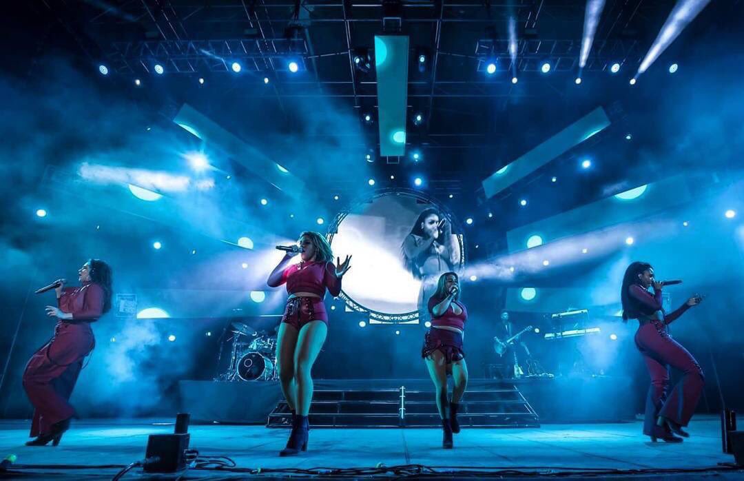 thefifthfaith's tweet photo. #PreSave5h #Vote5HForVMAs preorder the 5h album nowww and don't forget to vote for the VMA's!! https://t.co/9JNztUK4li