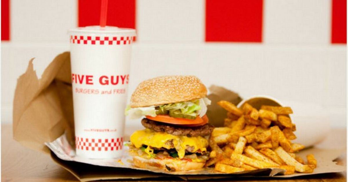This is when Gloucestershire's first Five Guys will open It's not long now gloucestershirelive.co.uk/whats-on/food-…