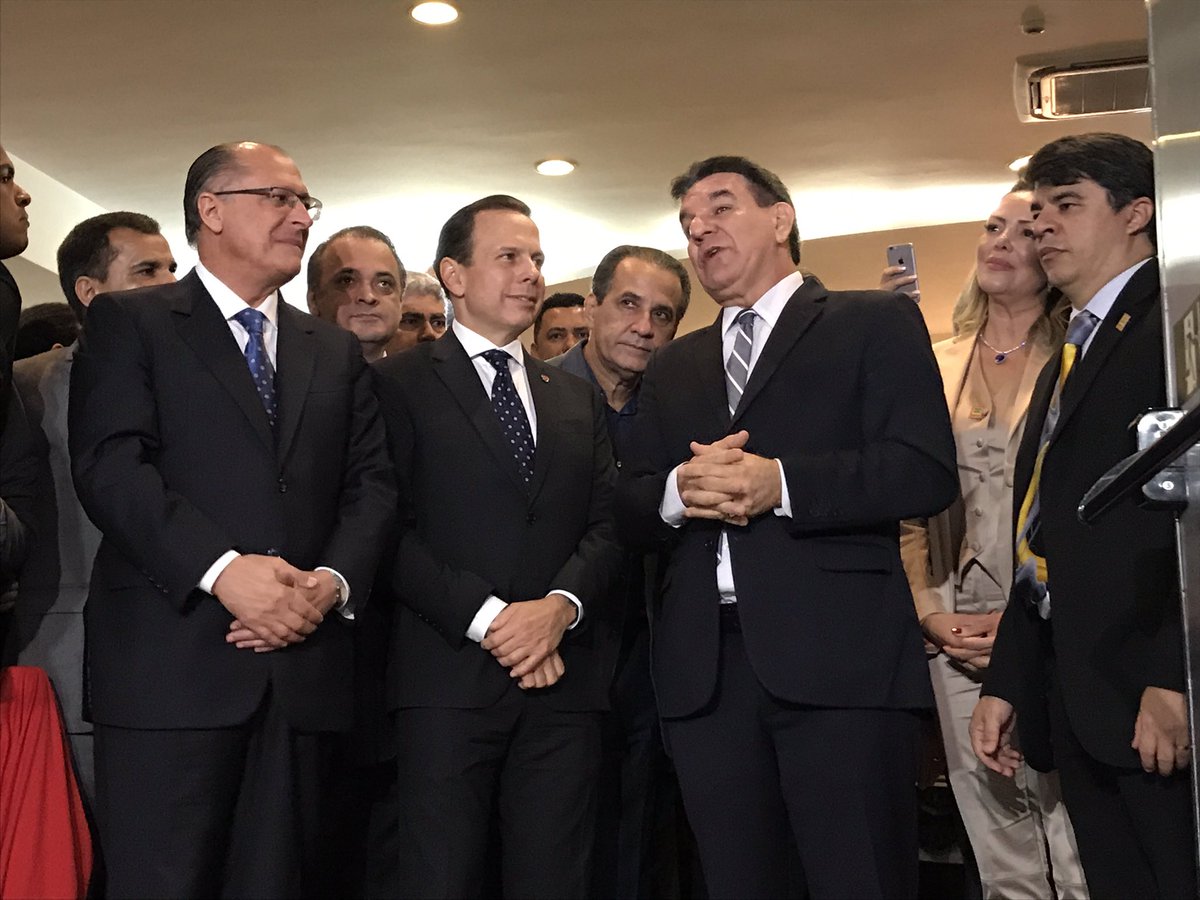 jdoriajr's tweet image. Abertura da 13ª Expo Cristã, maior encontro das Igrejas Evangélicas do Brasil, com mais 80 mil pessoas. SP é a capital nacional dos eventos.