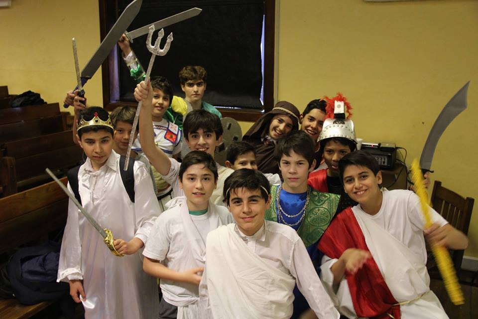 Se lleva a escena la obra Ciclo Troyano.Una mirada muy particular de la Ilíada y Odisea de Homero con condimentos de la Eneida de Virgilio