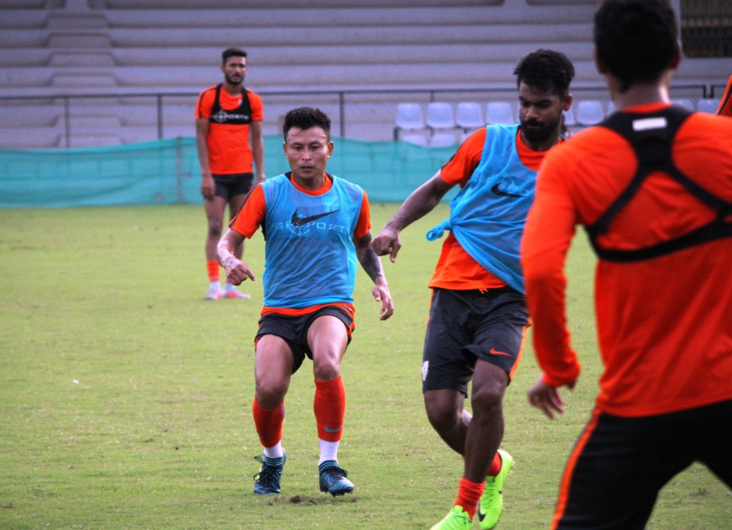 indian football dress