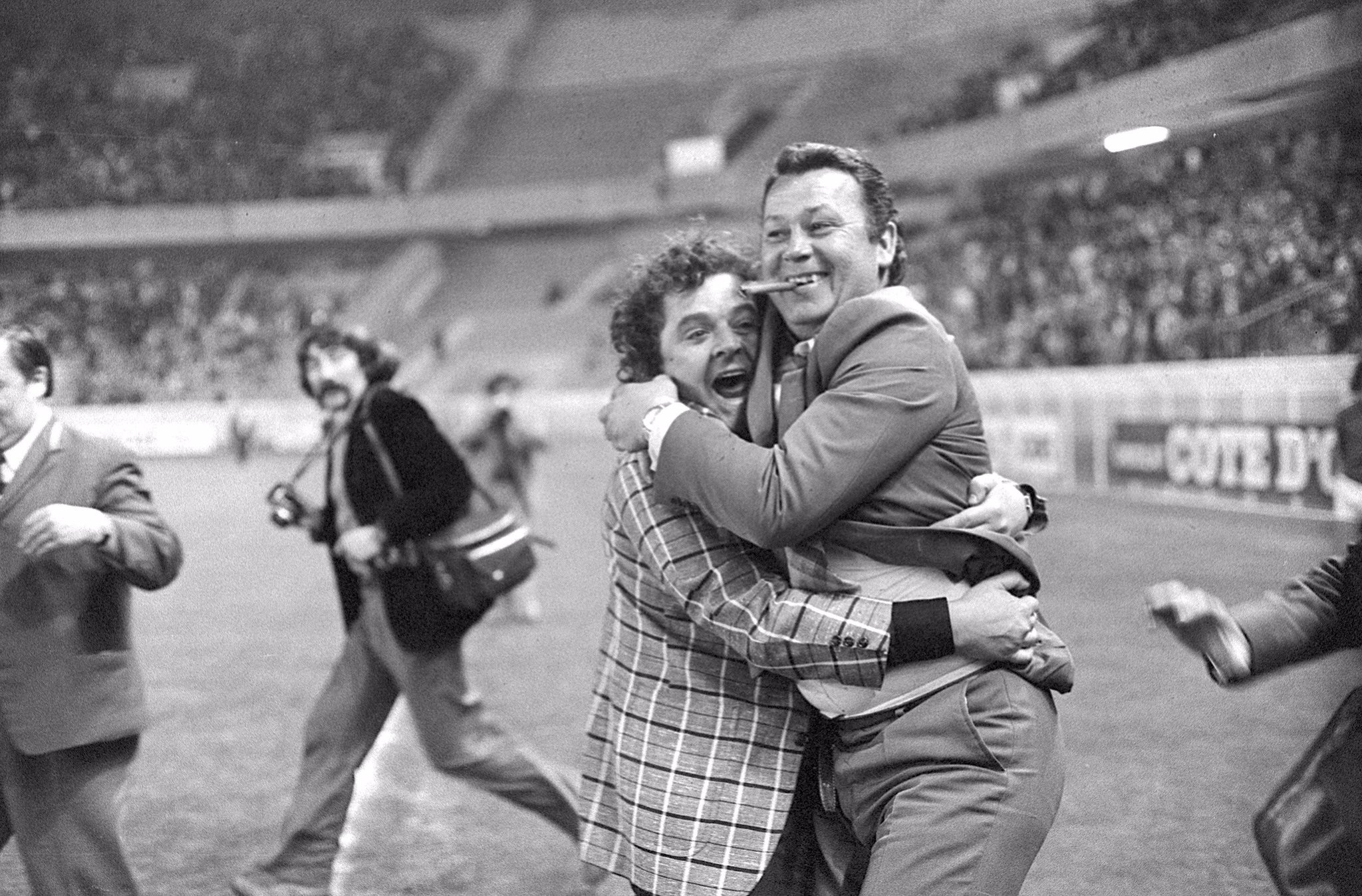 Paris Saint Germain Joyeux Anniversaire A Just Fontaine Qui Fete Ses 84 Ans Psgbirthday Paris Saint Germain Joyeux Anniversaire A Just Fontaine Qui Fete Ses 84 Ans Psgbirthday