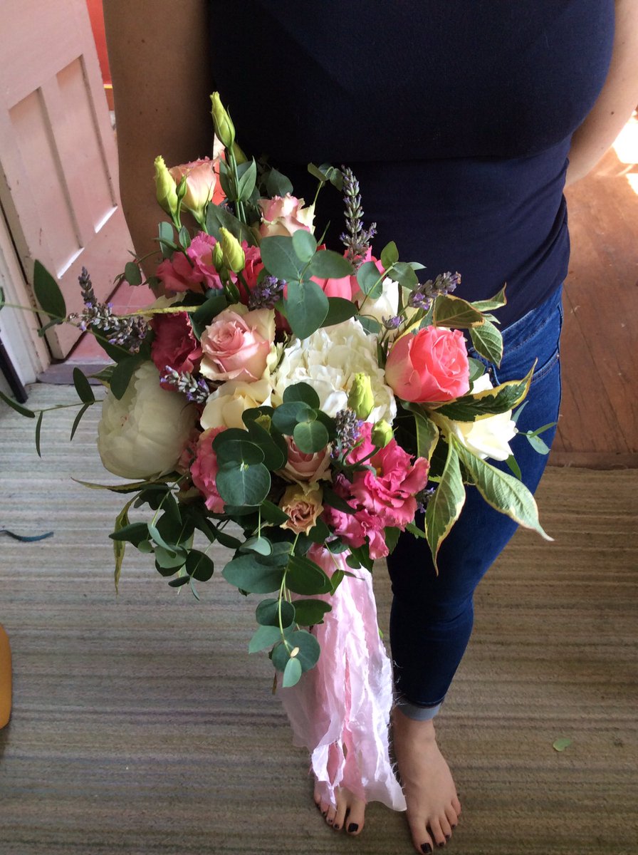 brydeegillbard's tweet photo. @AldiUK thanks for the beautiful flowers, we've made #weddingbouquets #diy #cornishwedding #brydeandgroom #werethewillytits https://t.co/Ynkhz19HMy