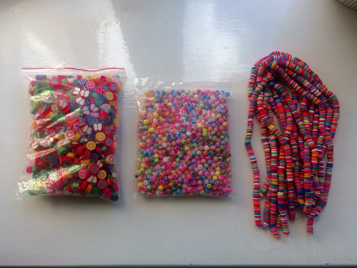 ToadstoolCraft2's tweet image. Just had a big shipment of fruit beads, resin beads and Fimo spacers! Expect some lovely things to be made from all these 😄🍎🍇🍓🥝🍊