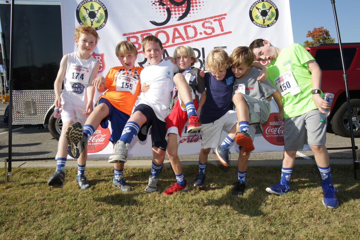 AugustaStriders's tweet image. The #bsraugusta is perfect for a family fun day! Register your kid(s) for our 40th annual race! bit.ly/2wblJg0