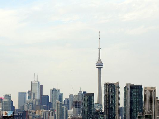 mandala_group's tweet photo. Guess which city is one of the new top market for tech jobs? @InvestOntario @USATODAY https://t.co/hgOaEpelQh #Toronto #tech #letsdobiz https://t.co/YI5VjZ0jPa