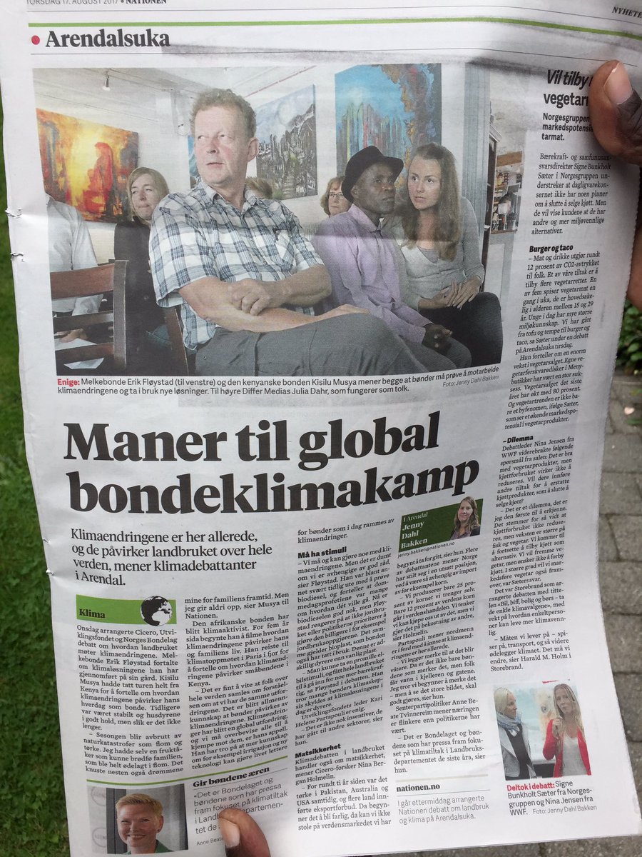 JuliaDahr's tweet photo. Kisilu &amp; Erik Fløystad maner til global BONDE-KLIMA-KAMP @ArendalsUka @NorgesBondelag @DevelopmentFund @Spireorg @Klimaalliansen @kgfloystad https://t.co/jW96F0TD9F