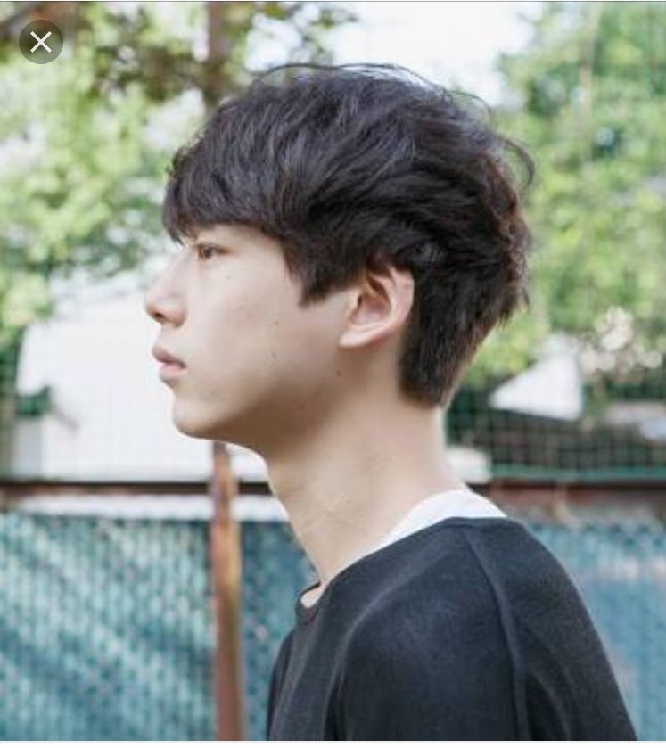 ｱﾅｺﾞｫｫｫｫ No Twitter 最近男の人の髪型で多くなってきたけど ここの部分にすごく興奮する 色っペー 坂口健太郎さんもよくこの 髪型するけど とても好き モミアゲのとこも好き 癒しが増えて私は嬉しい