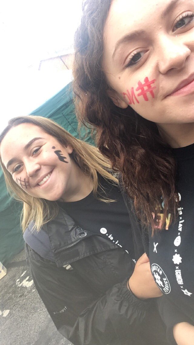 Team_Richmond's tweet photo. Face painting!!! Don't we look great 🤗 #stucklikeglue #NCSHull @NCS @FlyingFutures https://t.co/oQtAynFPQP
