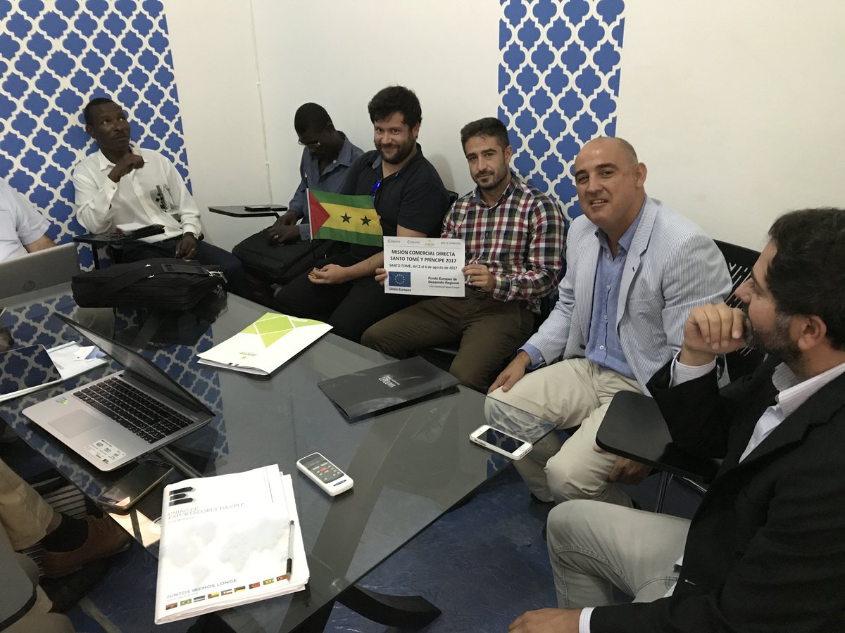 e_avante's tweet photo. Os mostramos #experiencias #conocimiento #reuniones con autoridades y #visitas de jóvenes #agricultores de la #MCD #SantoTomé... @Junta_Ex https://t.co/XTDcBKBEjB
