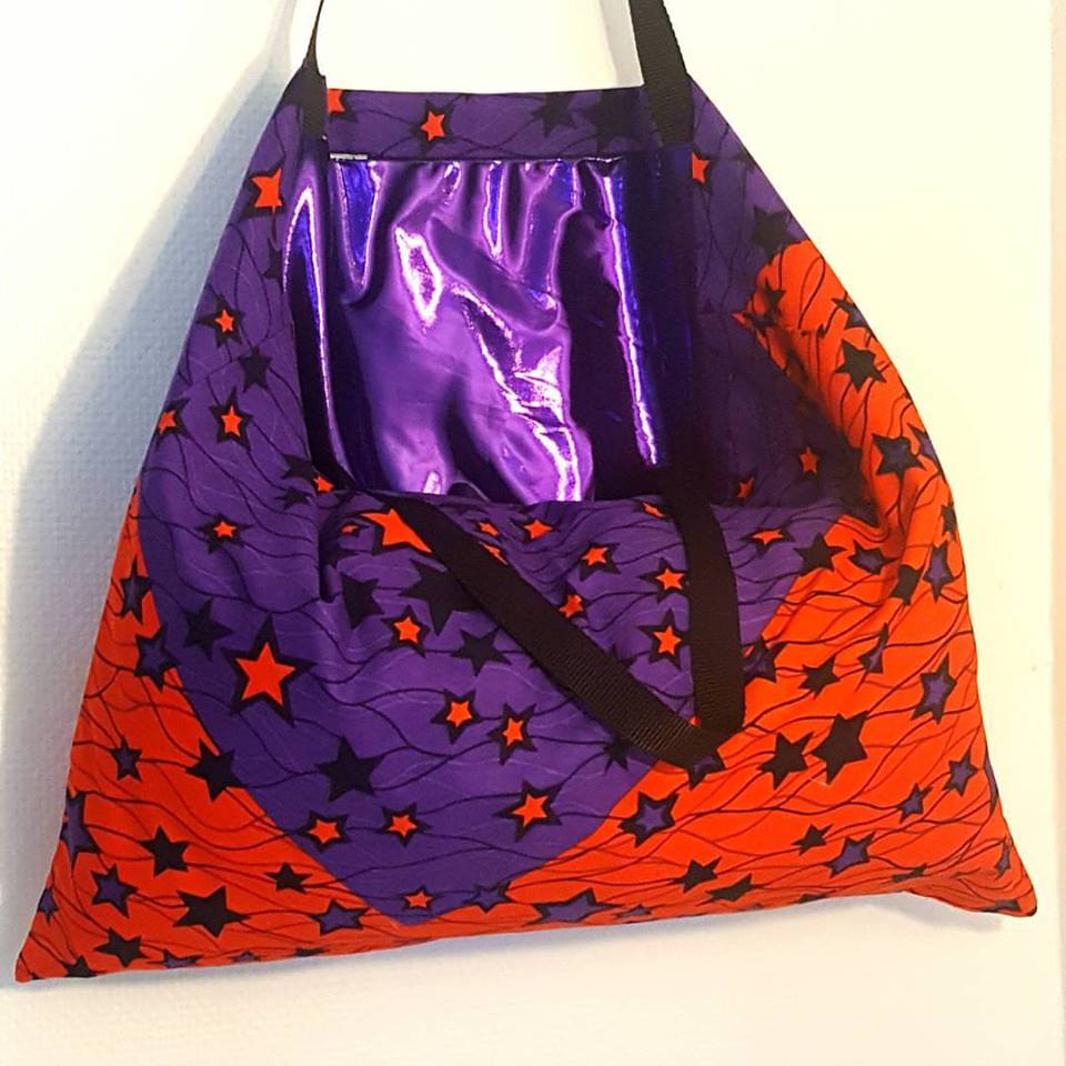 t_bokom's tweet photo. cc .@Listspirit voilà le sac parfait 100 % fait main qui s'accordent avec vos sandales #LT #handbag #wax #fashion #handmade https://t.co/sZO4mSEeU5