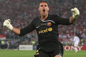 fcbcorps_Gampe's tweet photo. SE RETIRA UN GRANDE Víctor Valdés mejor poertero de la Historia del #FCB y de  #laliga ! #UnoDiNoi  
@1victorvaldes🔴🔵🔴#ForçaBarça  🔴🔵🔴 https://t.co/jDtZGOZBOU