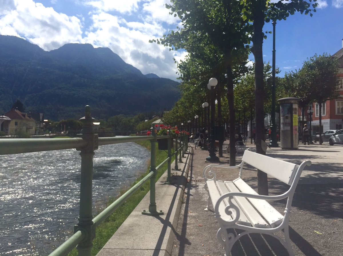 ETTC_Austria's tweet photo. Summer is relaxing, but we're thrilled to be welcoming our new Student Teachers in less than 2 weeks! 😱 #tefl #ettc https://t.co/r8wxMHSwVM