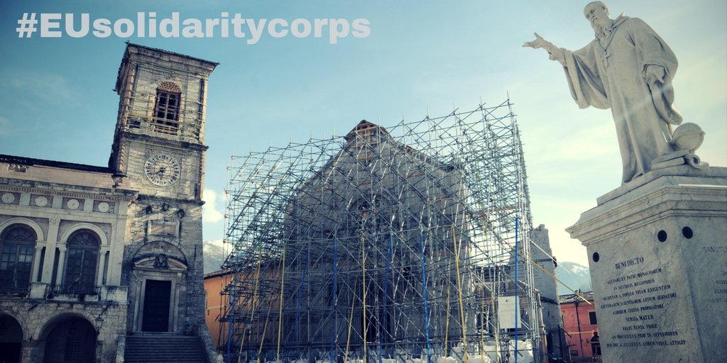 europainitalia's tweet image. 📢I giovani volontari del Corpo europeo di solidarietà a Norcia per aiutare nella ricostruzione.
Più info qui ➡️ europa.eu/!Jt48wV