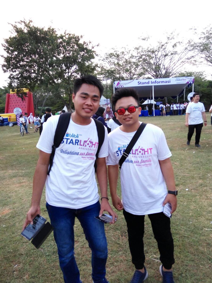 stevenys_jo's tweet photo. #blibli6thanniversary https://t.co/6MScaiPKHq