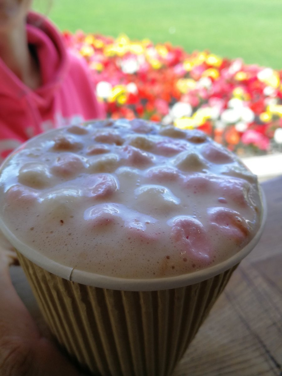 Hooktblackrock's tweet photo. #Revolutionvan located today at Merrion Square #Dublin 2
#doughnuts #coffee #donuts #hotchocolate @red_stables
π©βπ©βπ©βπ©βπ©βπ© https://t.co/LvGELnyhlg