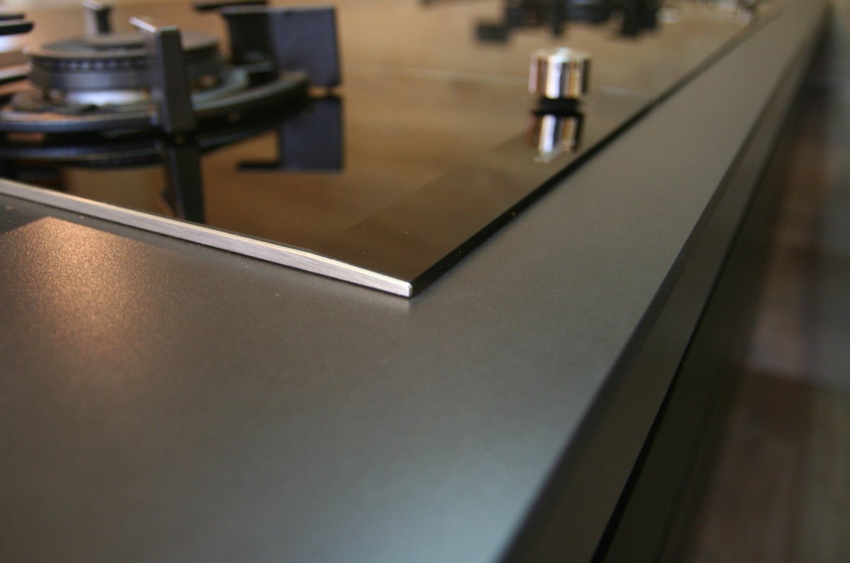 GranitAva's tweet photo. Wer auf der Suche nach futuristisches Design ist, #Dekton Platten sind ein Volltreffer.
  
https://t.co/N6dLY3lW19 https://t.co/whfRBnzoi7