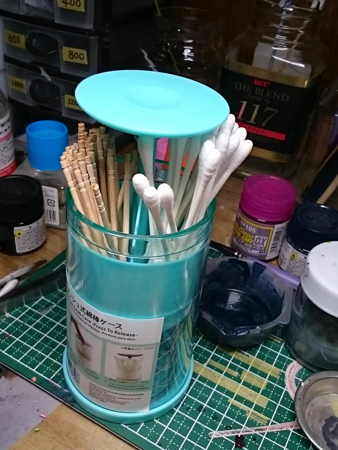 ダイソーのこのアイテムすごすぎwwもう綿棒をこぼさずに済む！