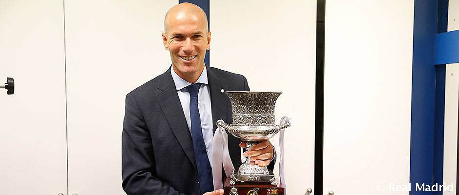 レアル マドリード C F Supercampeones ジダン のレアル マドリード 全ての決勝で勝利 チャンピオンズリーグ Uefa スーパーカップ クラブ ワールドカップ スペイン スーパーカップ T Co Srlsnsdthm