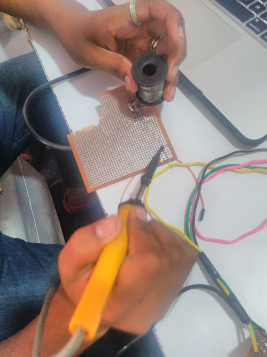 dhineshswift13's tweet image. #rajasthandigifest @beherestartup
Soldering the PCB for LED