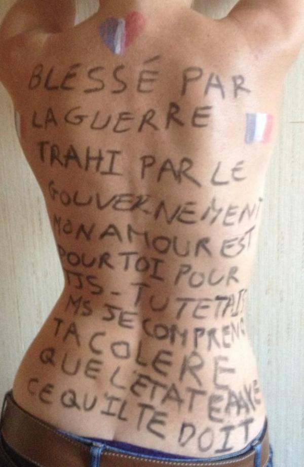 Objectifdefense's tweet photo. Les Femmes de Militaires en colère ont un message pour vous : "AMI(E)S LE 26 AOUT SOYONS NOMBREUSES ET NOMBREUX... https://t.co/GFJzHvUmWq https://t.co/PGMdPKbpuc