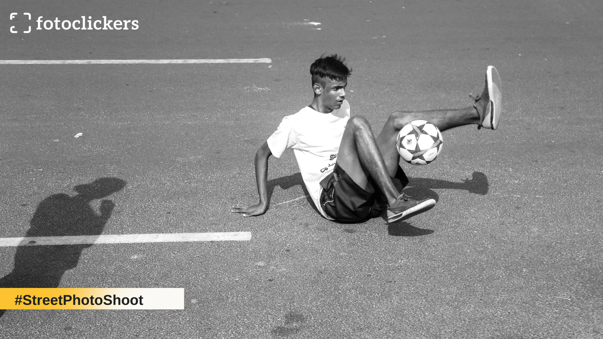 fotoclickers's tweet photo. It's neither our culture nor our race which 
interconnects us. It's Street Photography.
#StreetPhotoShoot #StreetPhotography #fotoclickers https://t.co/GATO2nGORR