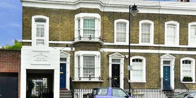 CarltonEstate's tweet photo. NEW MOVES - Mary Street, N1  Freehold £1,495,000 Victorian house situated off Arlington Square &amp; set in a quiet road
https://t.co/mP7LPxCggV https://t.co/uRFDgEPQjP