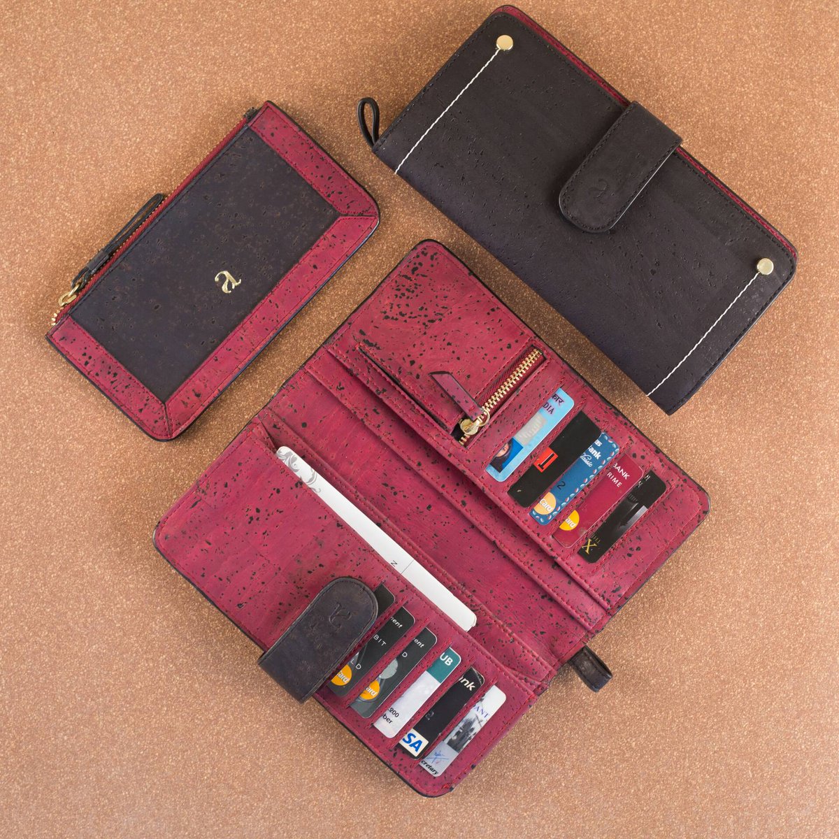 Done with production. The Kim wallets are all ready to go! ✨How would you use your Kim?
Shop the beauty now, on ow.ly/q0Hm30et2AB