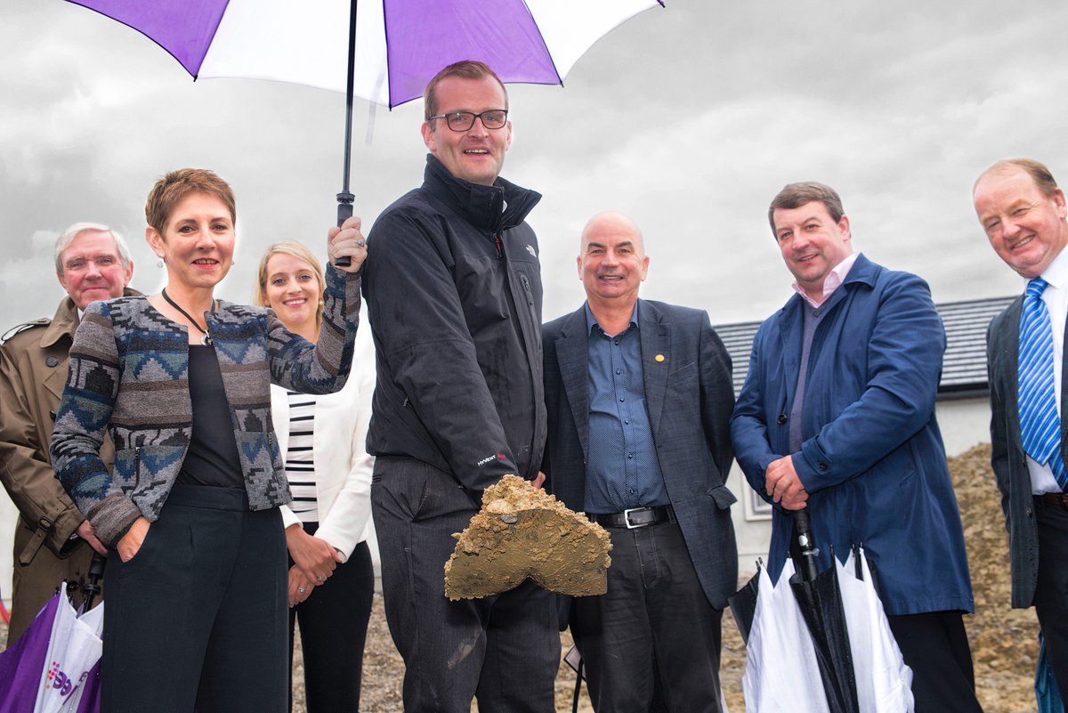 oakleehousing's tweet photo. .@JPPhelan views progress at 2 @oakleehousing social housing schemes in #kilkenny Visit our website to find out more https://t.co/HJsVZmk0gv https://t.co/biUbAssh7C