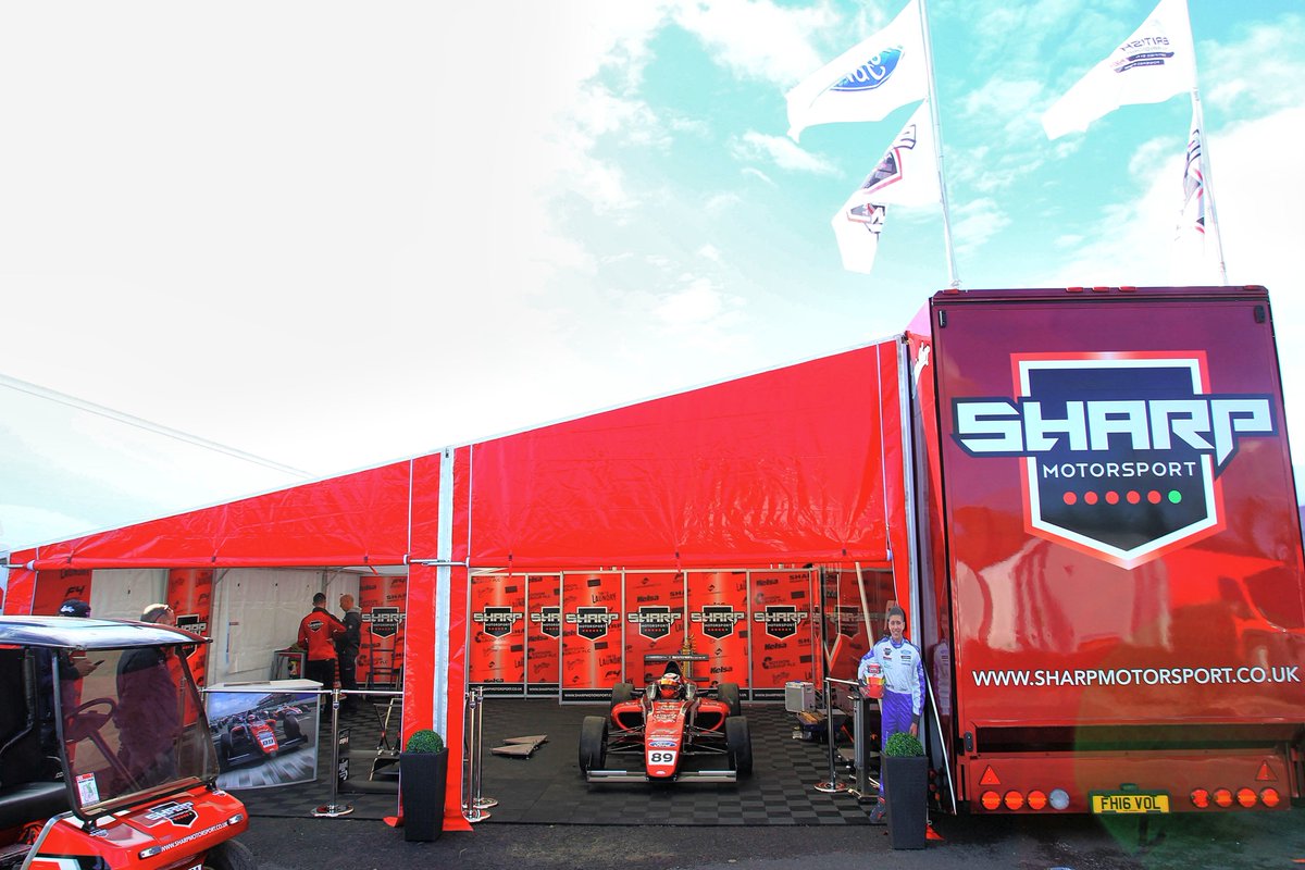 BritishF4's tweet photo. If you're ever at a #BritishF4 #BTCC meeting you must check out @teamsharp89. Super set up &amp; an incredibly welcoming team. #theplacetobe https://t.co/4agANCyTiw