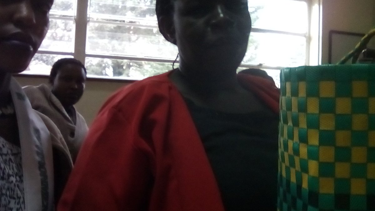 yvonnesigei's tweet photo. At KCB bank one customer keeping the environment clean.
#noplasticbags.
#missenvirlnmentKerichoCounty.
#missenvironment2017 https://t.co/0HGjCgfeYd