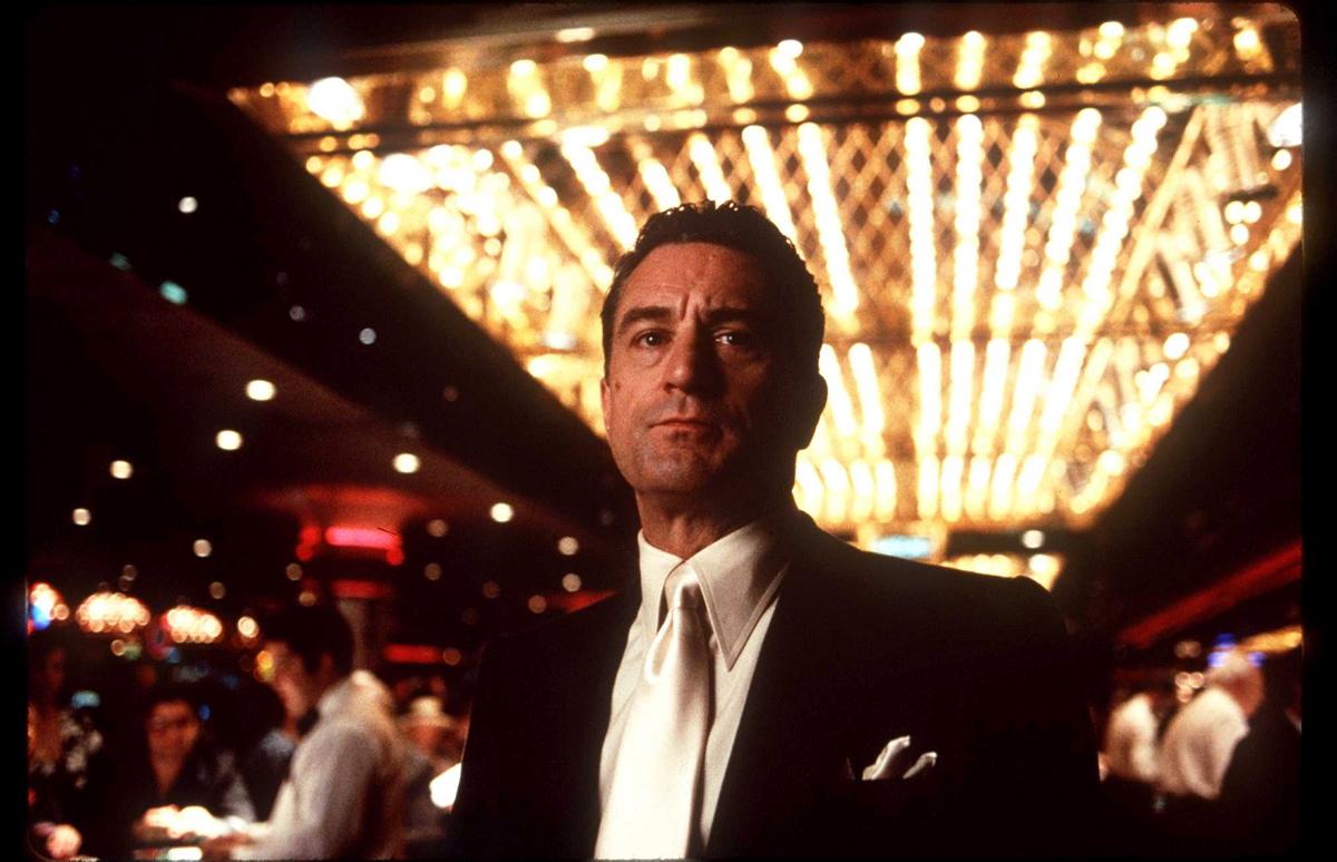 Happy birthday to two incredible, Oscar winning actors - Robert De Niro and Sean Penn! 
