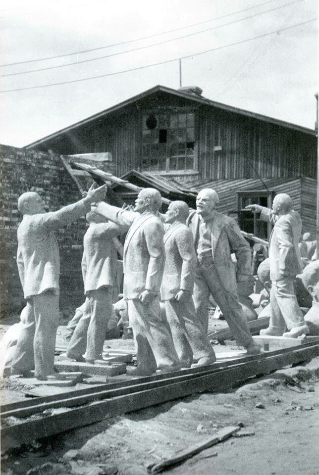 sovtime's tweet image. Товарищи! Все кто пользуется #Telegram. Подписывайтесь на наш канал. Только качественный контент по теме #СССР. t.me/sovtime