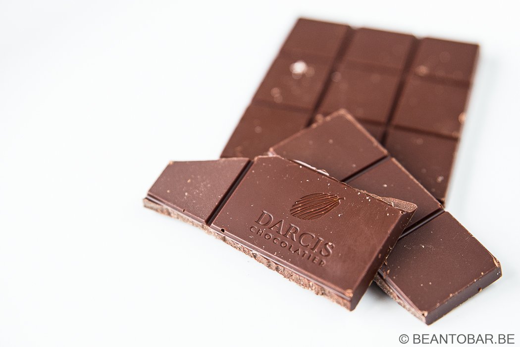 A Belgian made Piura bar? Review <a href="/DarcisChocolat/">DARCIS Chocolatier</a> Pérou 72%.
beantobar.be/?p=2245 #beantobar