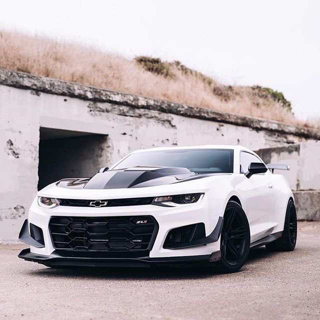 Car Pxrn tweet media