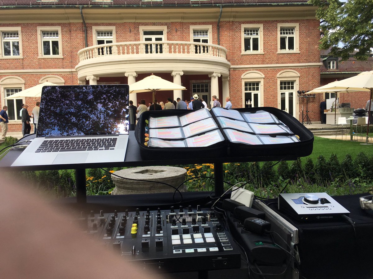 My view right now 🔆🔆🔆