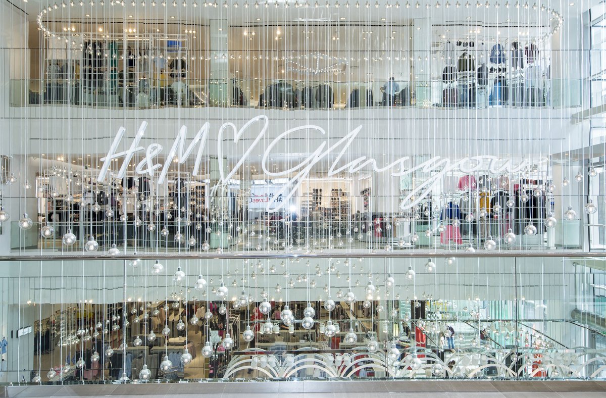Have you seen the absolutely dreamy new H&amp;M Glasgow Flagship store?! If you do one thing today - you must go in! goo.gl/fY9ixT
