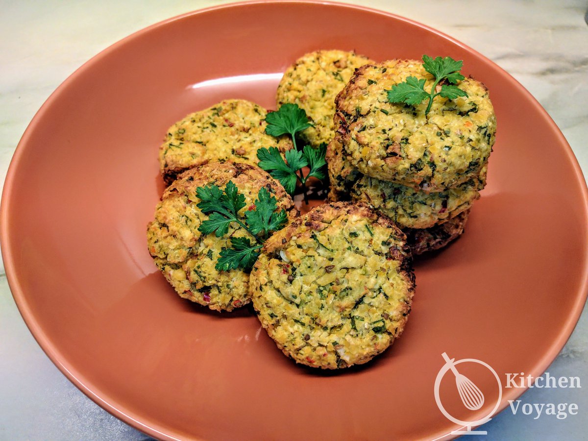 KitchenVoyage's tweet photo. #baked #falafel are a great #vegetarian alternative to your meat dishes! Check the #recipe here! Sooo #delicious 😋
https://t.co/JKbBxJVUdk https://t.co/G6Uw17a8Oi