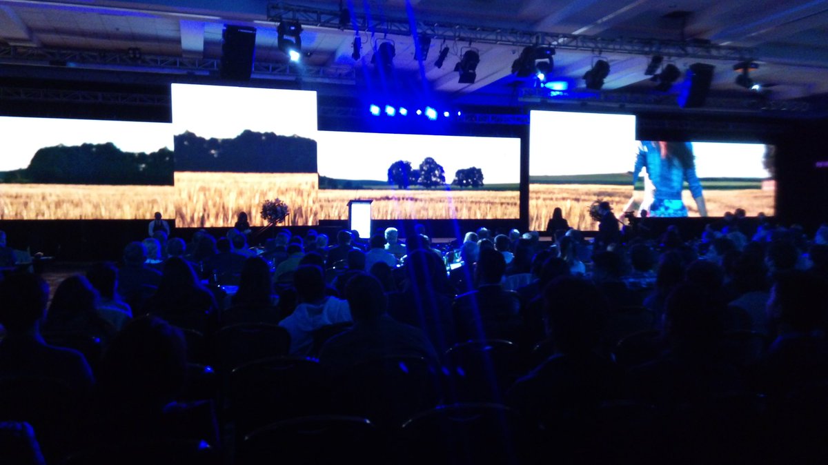 Instituto3IE's tweet image. 3IE presente en el #EnergySummit de la @usantamaria, gran evento de @ing2030usm para hablar sobre energía.