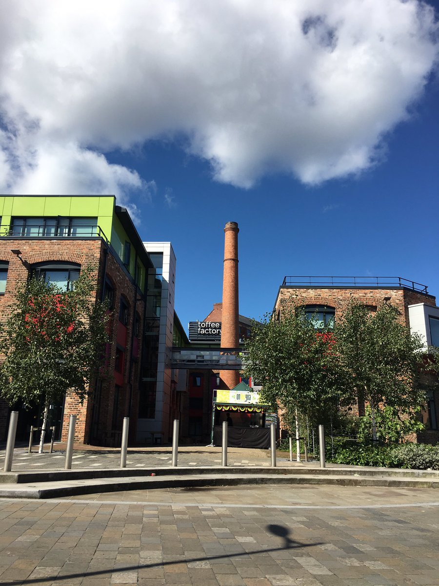 DblConcentrate's tweet photo. Hot in the city! (Newcastle upon Tyne) #studiolife #design #digital #creative #web #marketing https://t.co/f36pBZ2J0h
