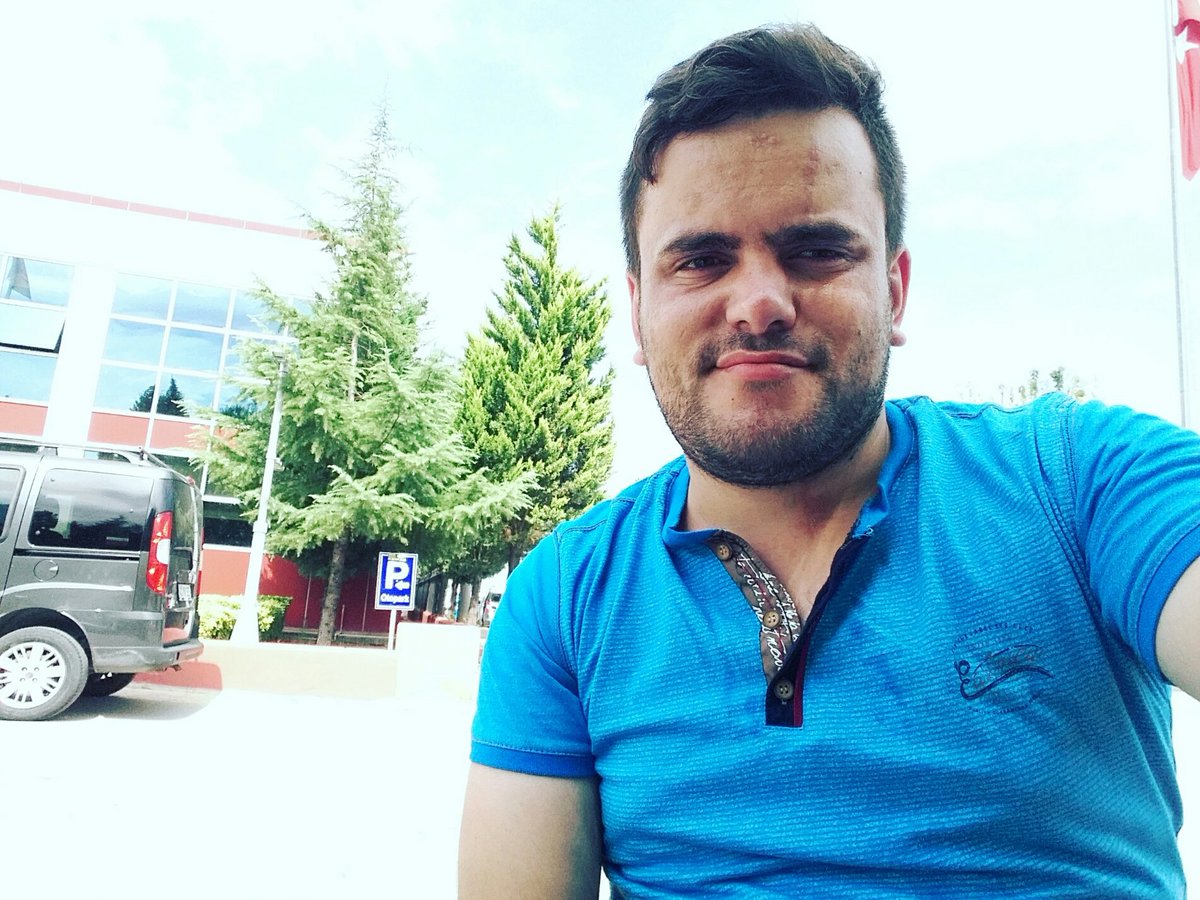 coskunucar8's tweet photo. Dürüstlük çok pahalı bir hediyedir
Ucuz insanlardan beklemeyin...#izmit #kocaeli #izmitcarsi #41avm #izmitmerkez https://t.co/m7jflBW4ie