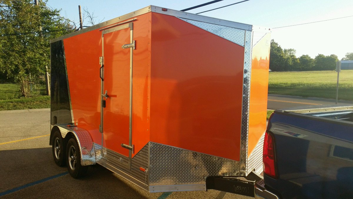 INTrailerSales's tweet photo. Remaining 2017 Units in Stock are on Sale Now! Last 8 units #IndianaTrailerSales #INTrailerSales #PJTrailers #RCTrailers #CMTrailers https://t.co/Mc9sK3btu6