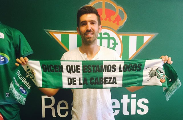 Real Betis Baloncesto (@realbetisbasket) on Twitter photo Pretemporada en 3, 2, 1 😃💚
Los jugadores del #BetisBaloncesto empiezan a aterrizar en San Pablo 👏 ¡Bienvenido <a href="/j_franch/">Josep Franch</a>! ¡Ganas de basket! Pretemporada en 3, 2, 1 😃💚
Los jugadores del #BetisBaloncesto empiezan a aterrizar en San Pablo 👏 ¡Bienvenido <a href="/j_franch/">Josep Franch</a>! ¡Ganas de basket!