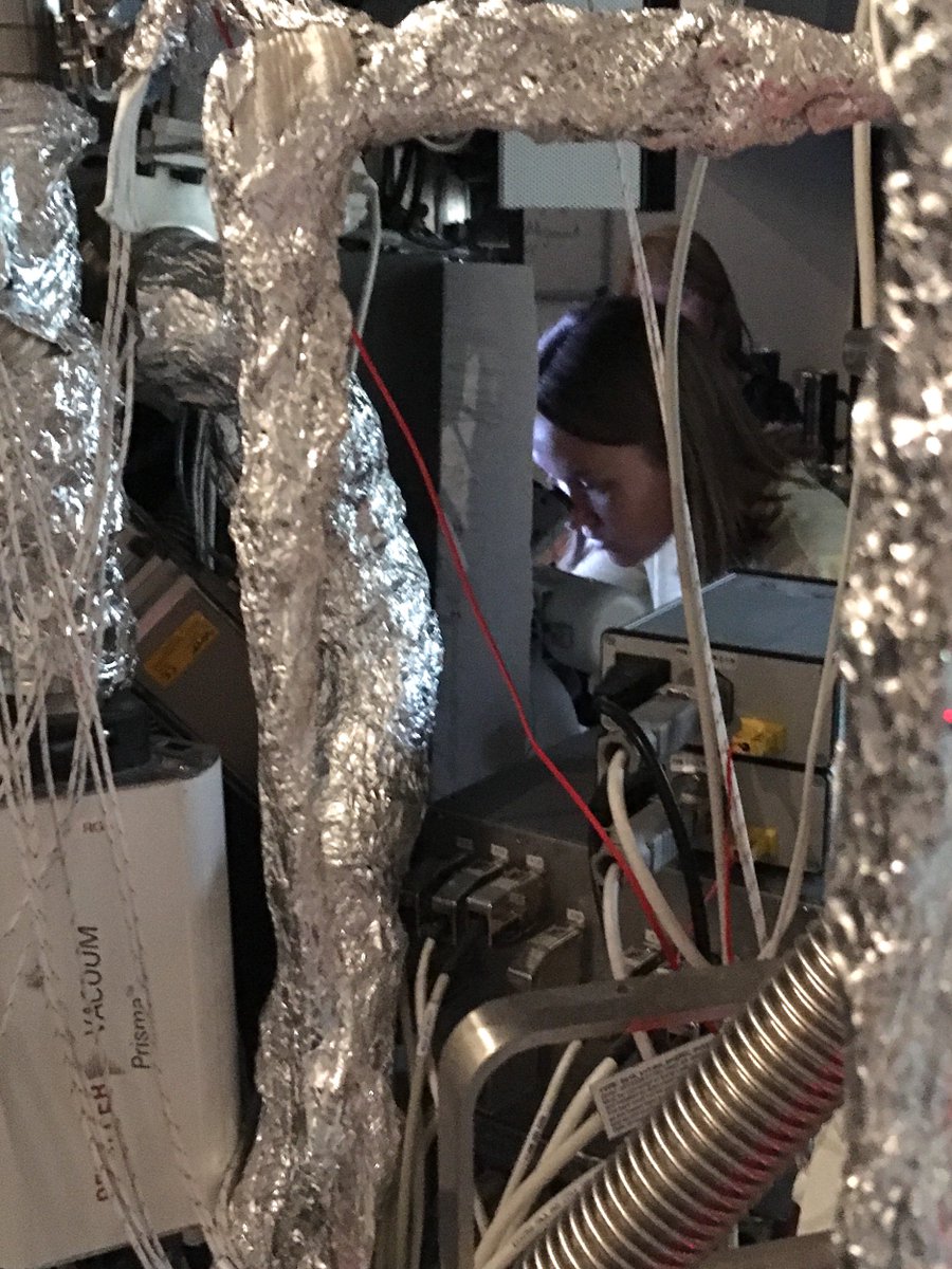 DTUNanolab's tweet photo. Day 4 at #CenergyII #summerschool #ElectronMicroscope #Micrsoscopy #PhDlife #nanotechnology #Chalmers #microscope #engineering #nanoparticle https://t.co/4r6HvEtOHt