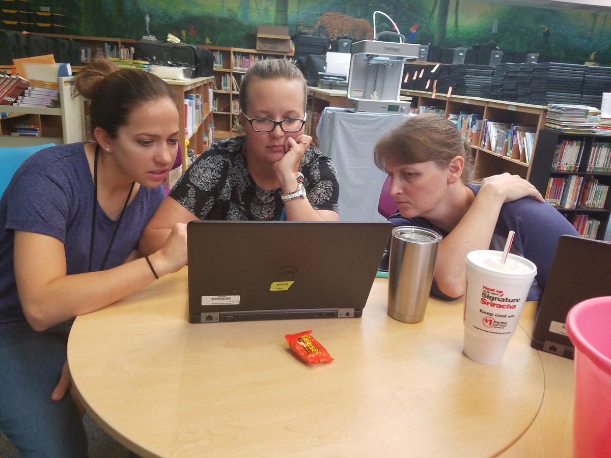 bvistaes's tweet photo. BVES teachers are learning about new Google sites to better communicate with the community.@dmichaelsimmons thank you! https://t.co/4loeikmwGX