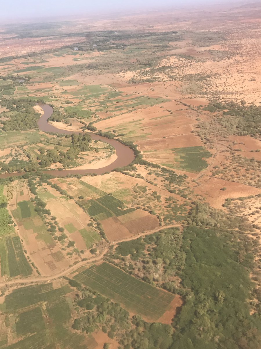 Asmali77's tweet image. Aerial view of River Daua in Mandera, Kenya. #TembeaKenya
